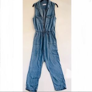Carly jean Los Angeles romper